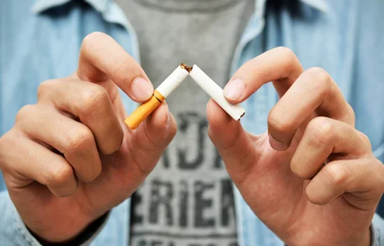 https://www.acare.my/wp-content/uploads/2021/03/acare_malaysia_risk-of-dyslipidemia-tobacco_550x353.jpg